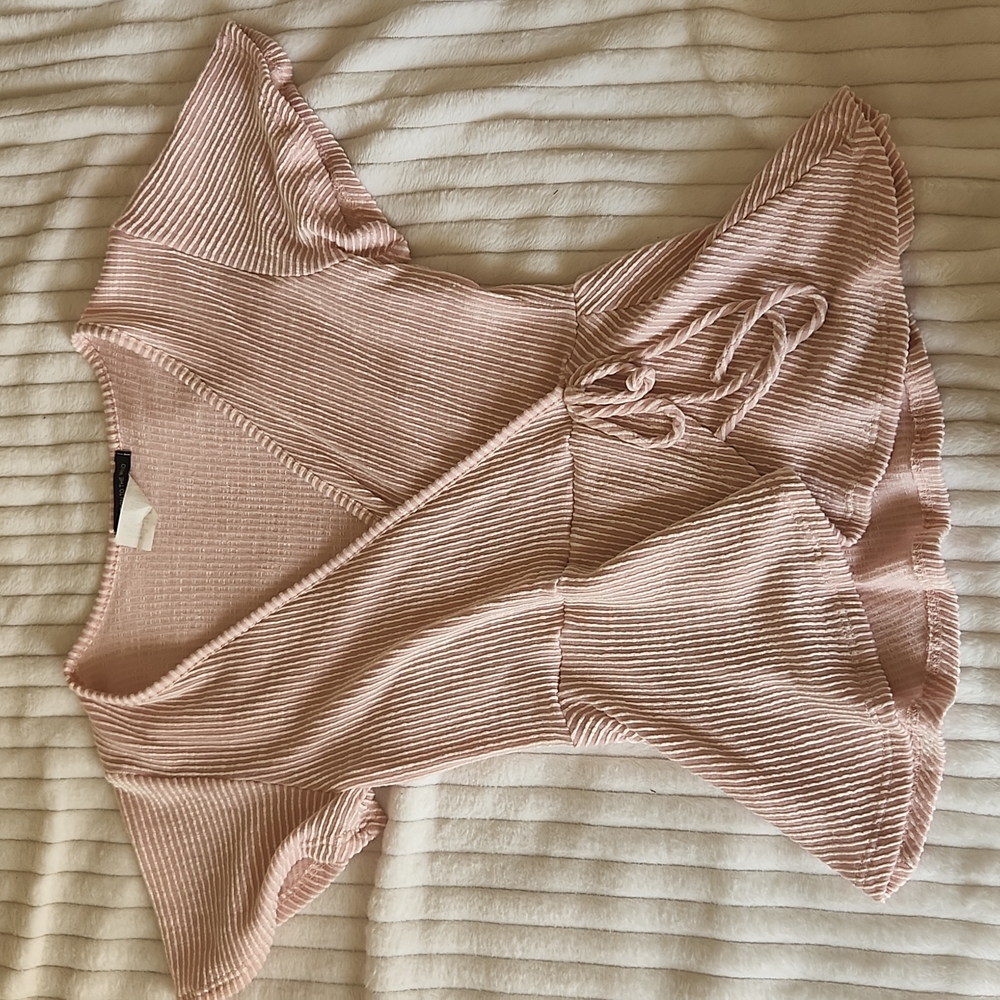 Medium pink and white top